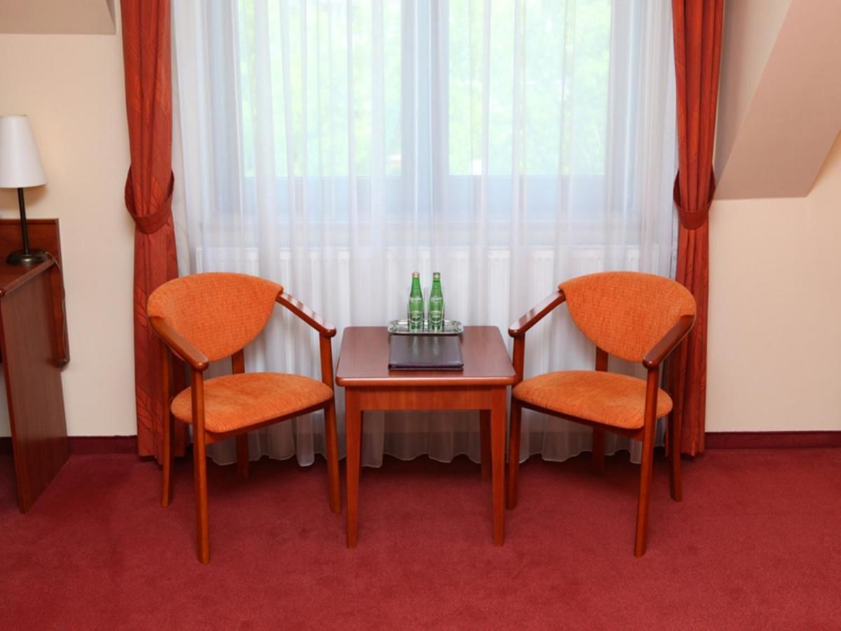 Отель Hotel Zawiercie Заверце-24